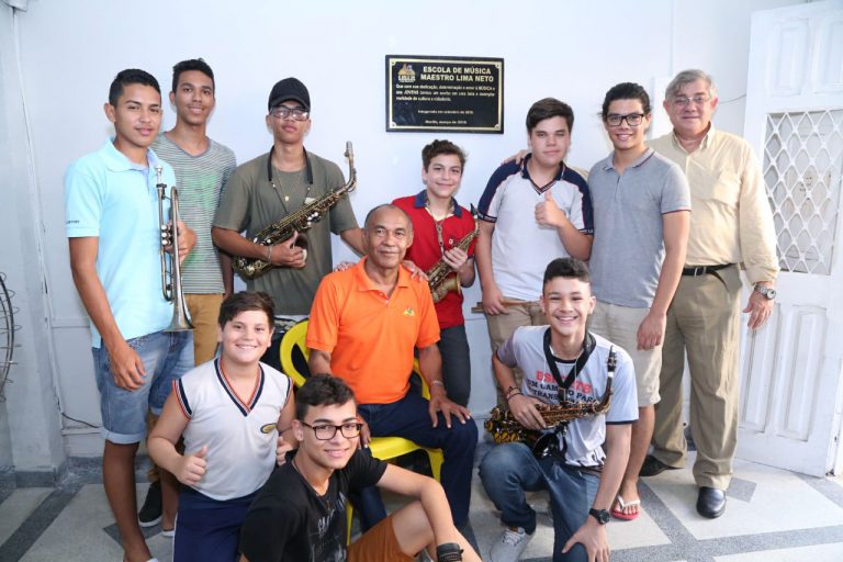 Escolinha de música do Galo recebe nome em homenagem ao Maestro Lima Neto