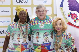 Galo divulga homenageadas e destaques dos carros alegóricos