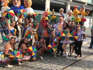 O Galo da Madrugada puxou o primeiro Arrastão do Frevo de 2020 no Recife Antigo