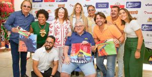 COM O TEMA “FREVO NO PLANETA GALO”, MAIOR BLOCO DO MUNDO PRETENDE CHAMAR ATENÇÃO PARA A PRESERVAÇÃO DO MEIO AMBIENTE