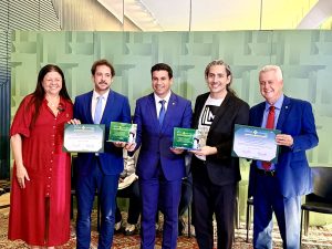 GALO DA MADRUGADA RECEBE PRÊMIO DA CÂMARA DOS DEPUTADOS POR AÇÕES DE INCLUSÃO